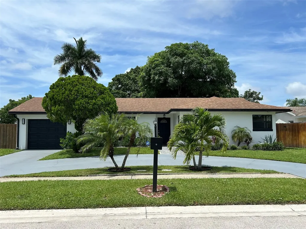6563 Sleepy Willow Way Delray Beach FL 33484