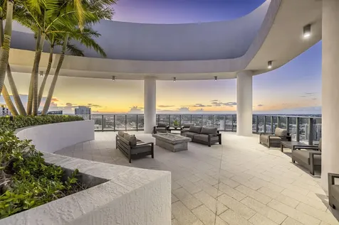 500 E Las Olas Boulevard Fort Lauderdale FL 33301