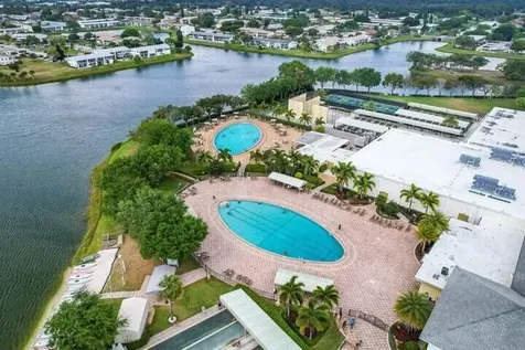 113 E Waltham E West Palm Beach FL 33417