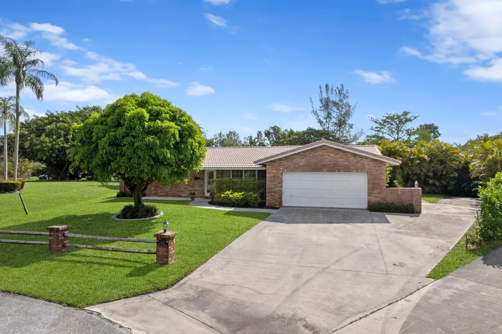 9601 NW 36th Manor Coral Springs FL 33065