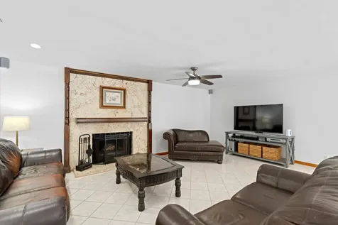 9601 NW 36th Manor Coral Springs FL 33065