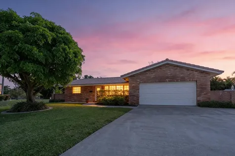 9601 NW 36th Manor Coral Springs FL 33065