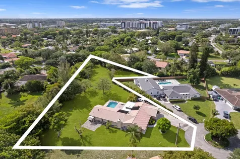 9601 NW 36th Manor Coral Springs FL 33065