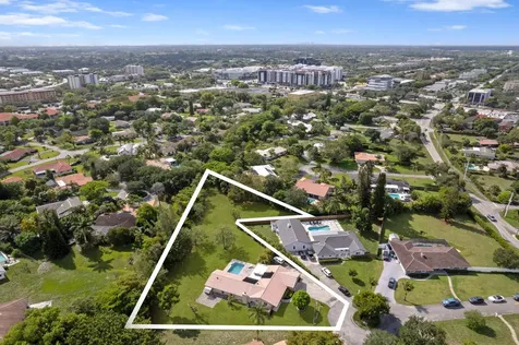 9601 NW 36th Manor Coral Springs FL 33065