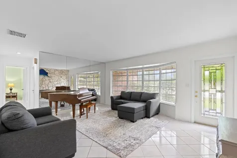 9601 NW 36th Manor Coral Springs FL 33065