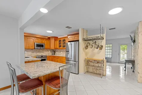 9601 NW 36th Manor Coral Springs FL 33065