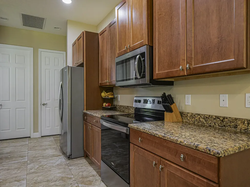 922 Yearling Trail Sebastian FL 32958