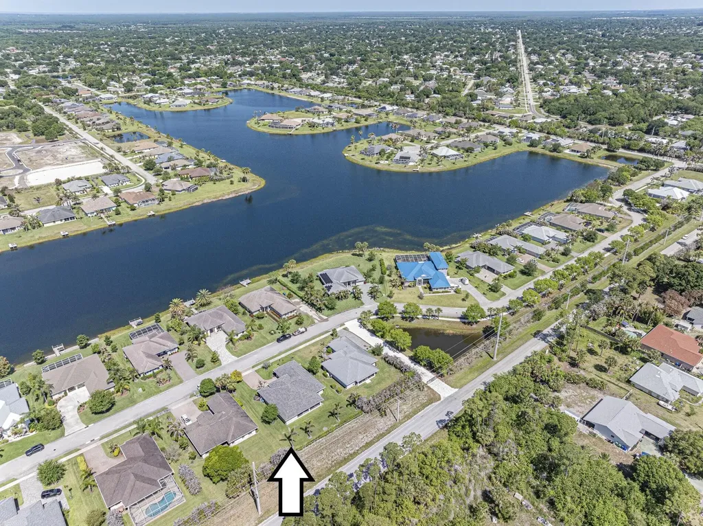 922 Yearling Trail Sebastian FL 32958