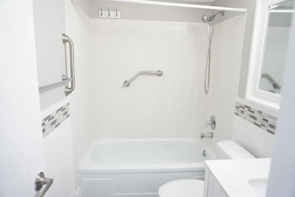 294 Chatham O West Palm Beach FL 33417