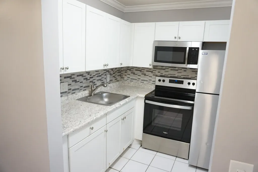 294 Chatham O West Palm Beach FL 33417
