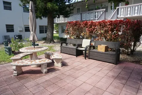 294 Chatham O West Palm Beach FL 33417