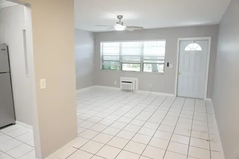 294 Chatham O West Palm Beach FL 33417