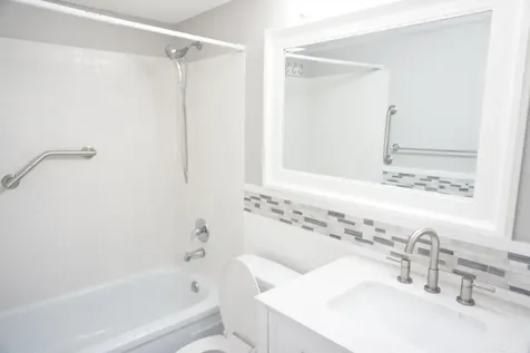 294 Chatham O West Palm Beach FL 33417