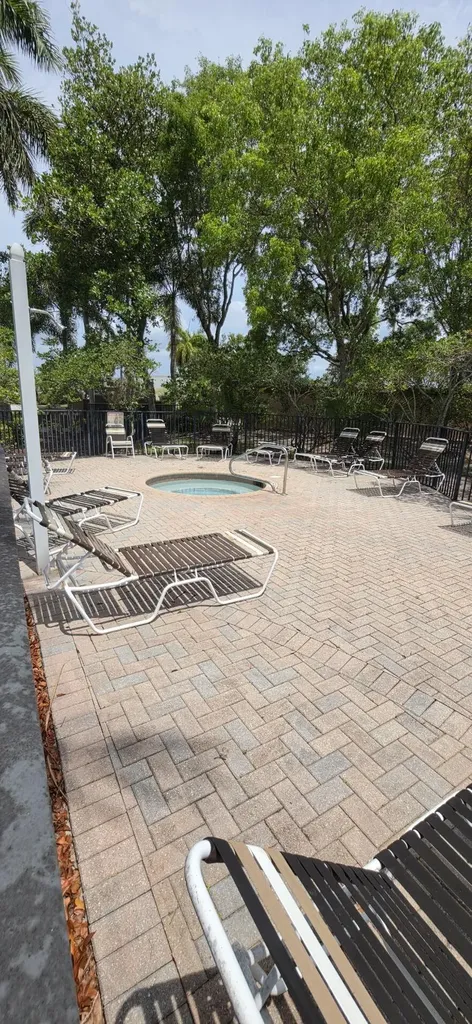 2905 Hidden Hills Road West Palm Beach FL 33411
