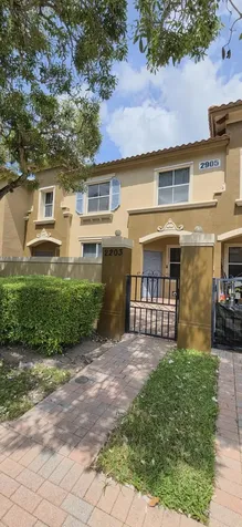 2905 Hidden Hills Road West Palm Beach FL 33411