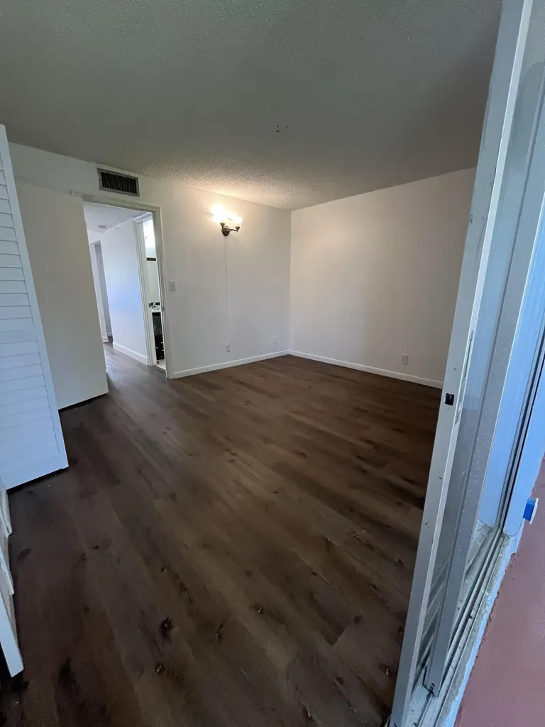 9141 Sunrise Lakes Boulevard Sunrise FL 33322