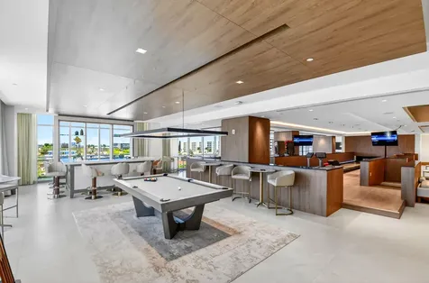 220 Lake Shore Drive West Palm Beach FL 33403