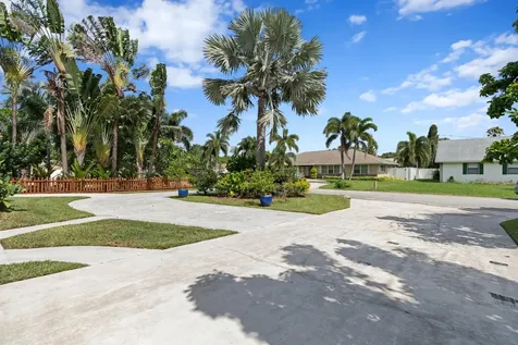 2996 Cardinal Drive Delray Beach FL 33444