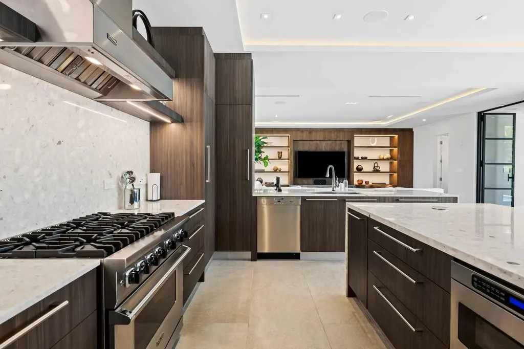5288 Alton Road Miami Beach FL 33140