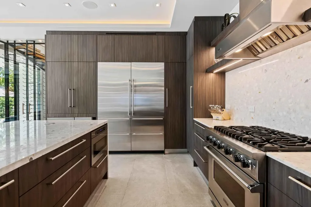 5288 Alton Road Miami Beach FL 33140