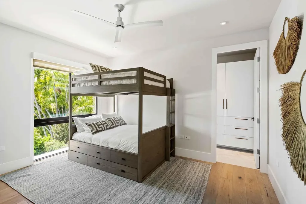 5288 Alton Road Miami Beach FL 33140