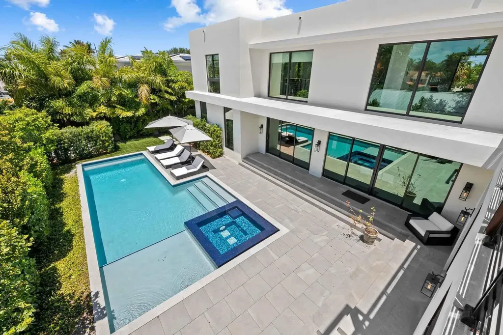 5288 Alton Road Miami Beach FL 33140
