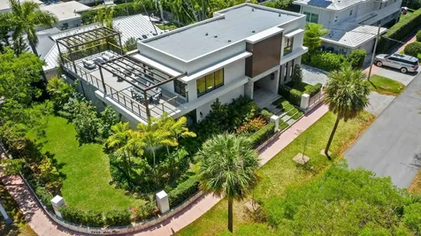 5288 Alton Road Miami Beach FL 33140