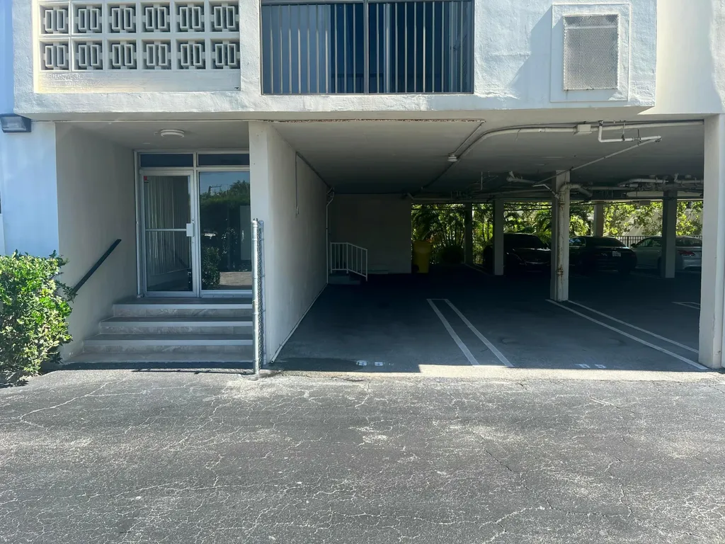 1601 S Flagler Drive West Palm Beach FL 33401