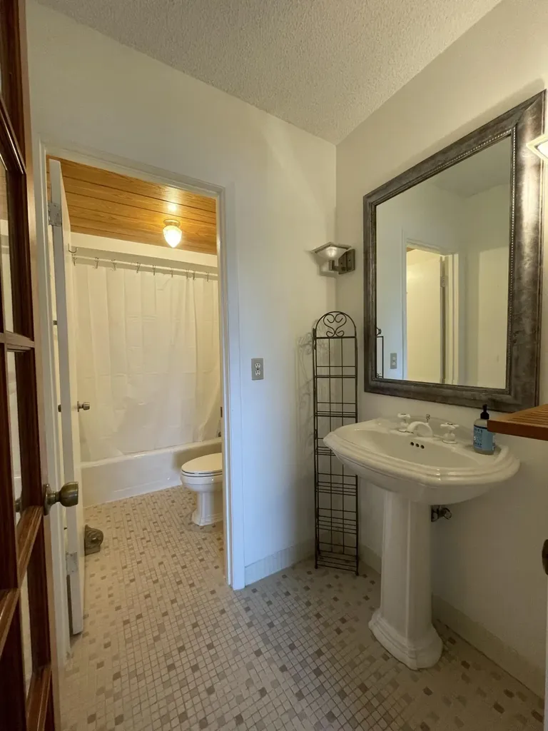 1601 S Flagler Drive West Palm Beach FL 33401