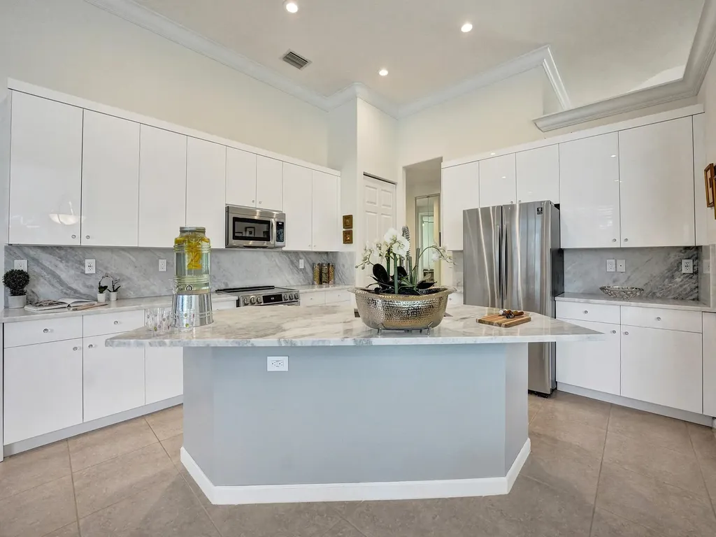 2657 Windwood Way Royal Palm Beach FL 33411