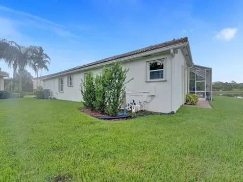 2657 Windwood Way Royal Palm Beach FL 33411