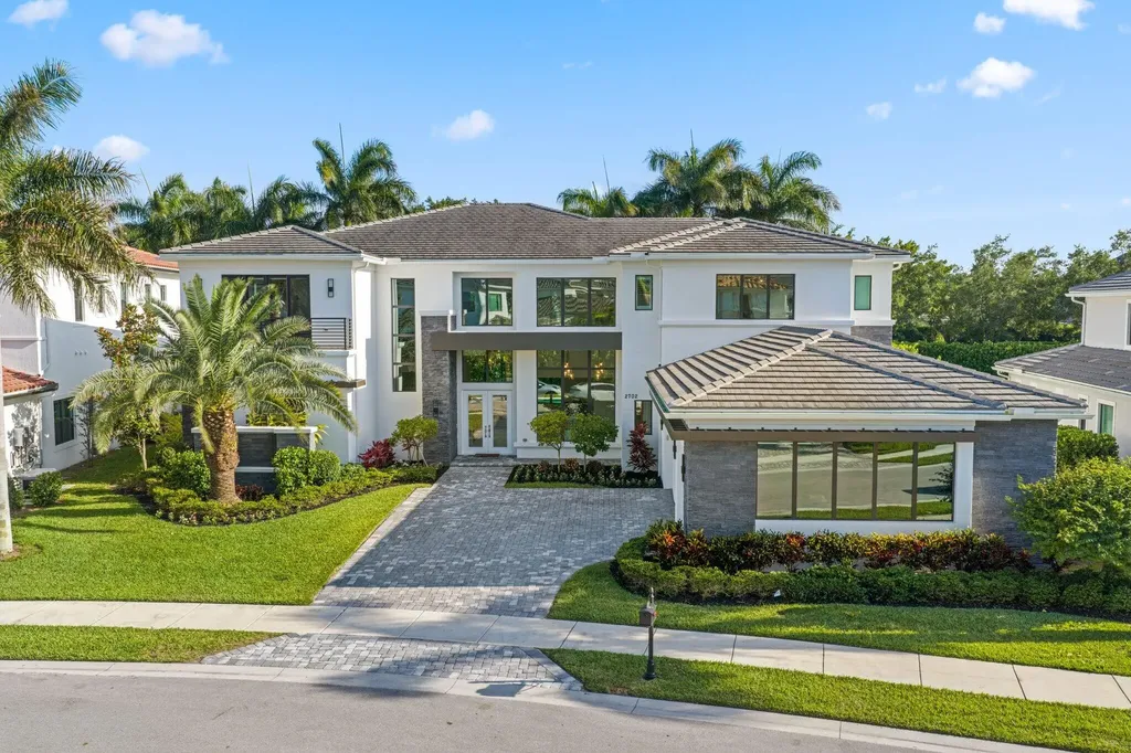 2702 NW 71st Boulevard Boca Raton FL 33496
