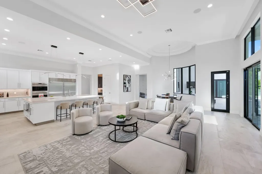 2702 NW 71st Boulevard Boca Raton FL 33496