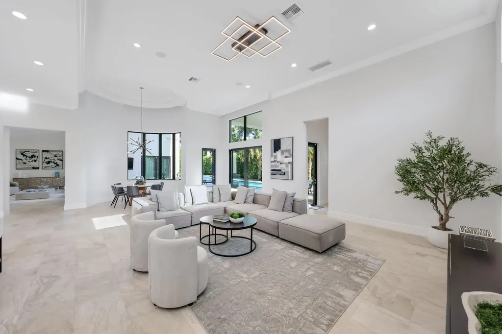 2702 NW 71st Boulevard Boca Raton FL 33496
