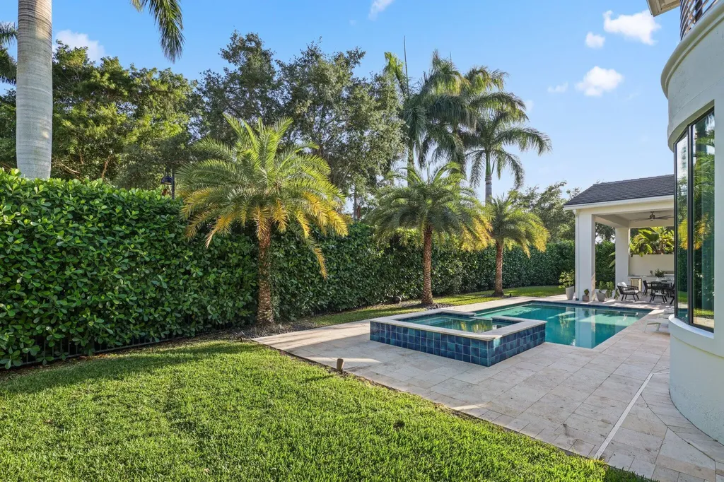 2702 NW 71st Boulevard Boca Raton FL 33496