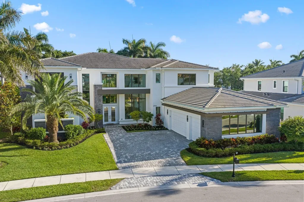 2702 NW 71st Boulevard Boca Raton FL 33496