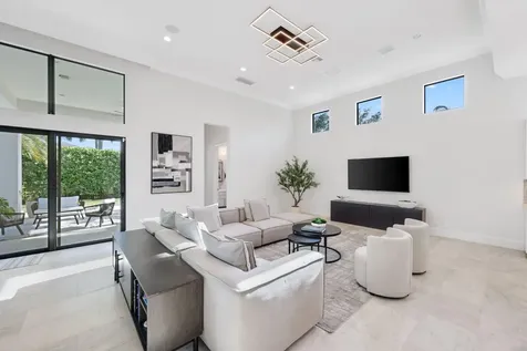 2702 NW 71st Boulevard Boca Raton FL 33496