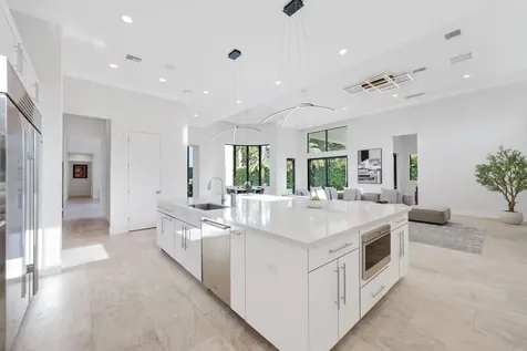 2702 NW 71st Boulevard Boca Raton FL 33496