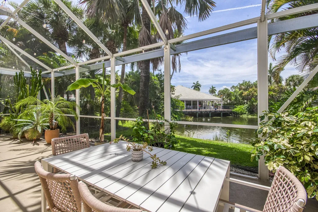 264 Canterbury Drive Palm Beach Gardens FL 33418