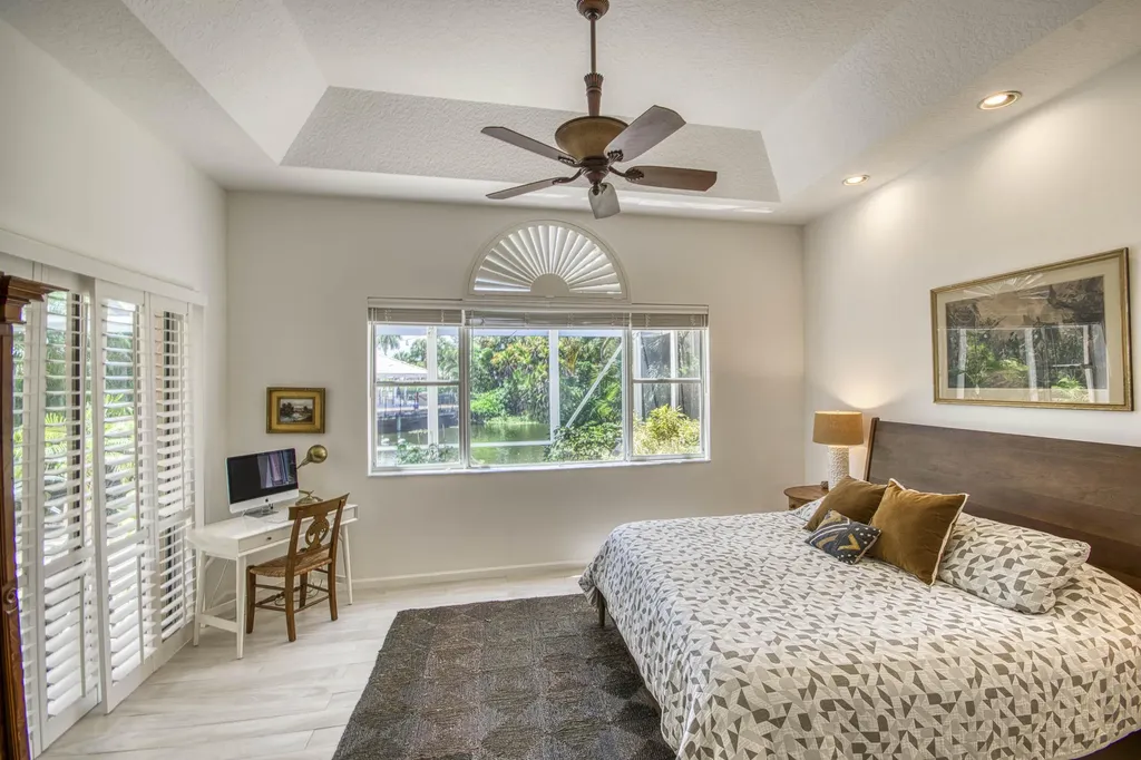 264 Canterbury Drive Palm Beach Gardens FL 33418