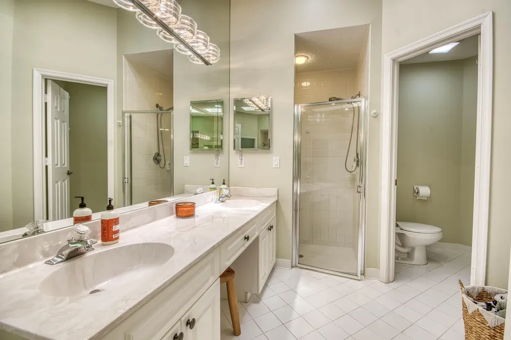 264 Canterbury Drive Palm Beach Gardens FL 33418