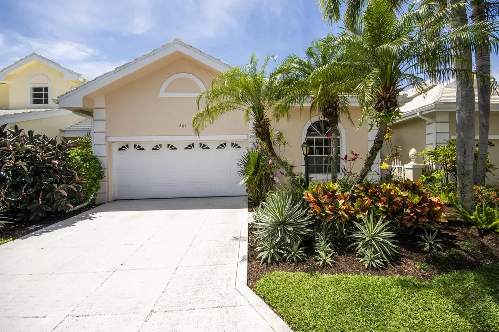 264 Canterbury Drive Palm Beach Gardens FL 33418