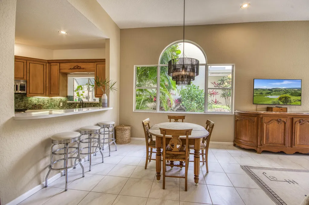 264 Canterbury Drive Palm Beach Gardens FL 33418