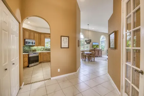 264 Canterbury Drive Palm Beach Gardens FL 33418