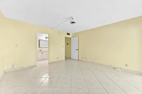 2303 Lucaya Lane Coconut Creek FL 33066