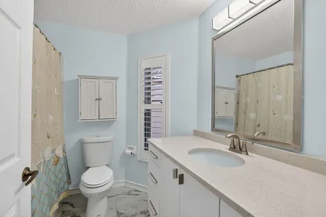 2097 Bonisle Circle Riviera Beach FL 33418