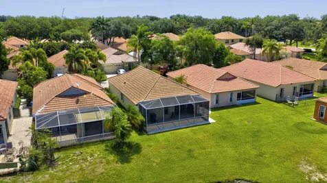 2097 Bonisle Circle Riviera Beach FL 33418