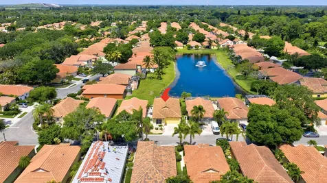 2097 Bonisle Circle Riviera Beach FL 33418