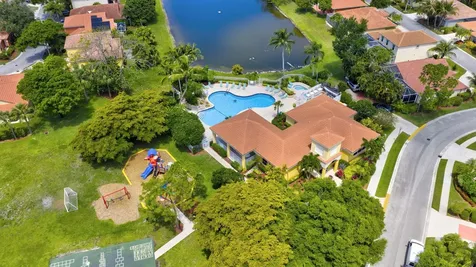 2097 Bonisle Circle Riviera Beach FL 33418