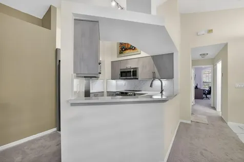 2097 Bonisle Circle Riviera Beach FL 33418